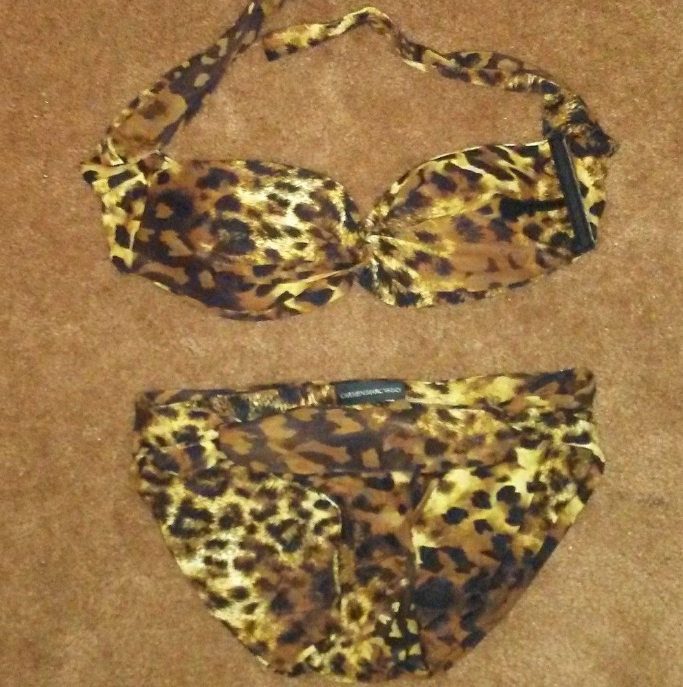 Animal print strapless bathingsuit